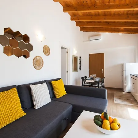 House-style With Private Garden Next To Torremolinos Beaches