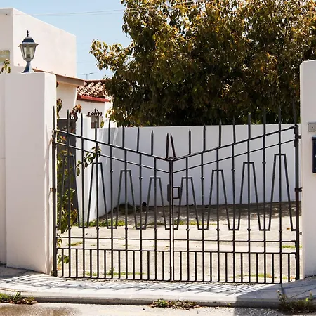 House-style With Private Garden Next To Torremolinos Beaches דירה